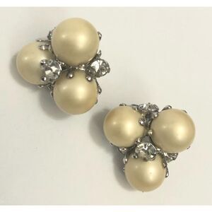072 Vintage Vogue Clip On Earrings Faux Pearls Rhinestones silvertone